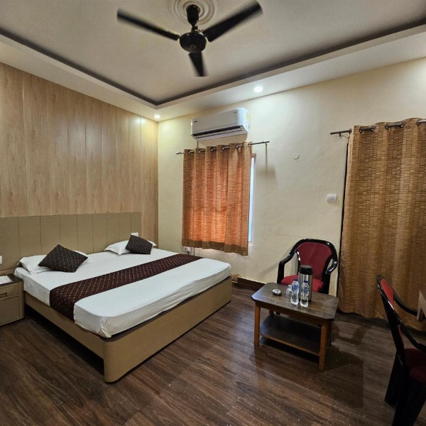 Hotel Padmini International- Sigra image 7